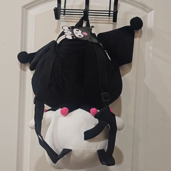 Kuromi 3D Plush Backpack - Picture 7 of 8